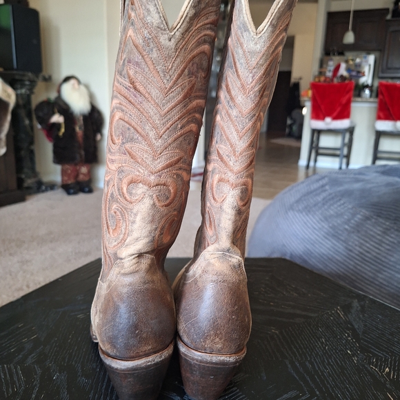 Lucchese Tan Embroidered Heeled Boots - Picture 3 of 7